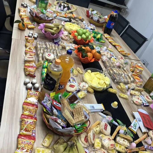 毕加下午茶——我饿了老板